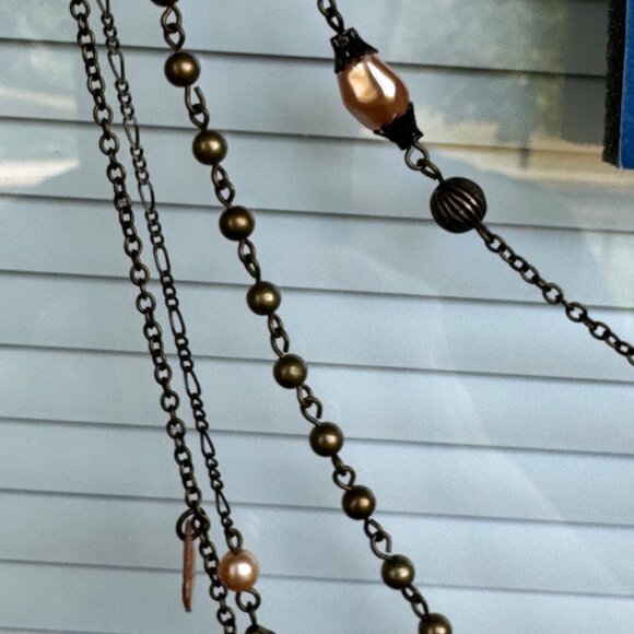 Layered Avon Necklace & Earrings Set With Shell Accents Jewelry In Box Vintage - Picture 10 of 16